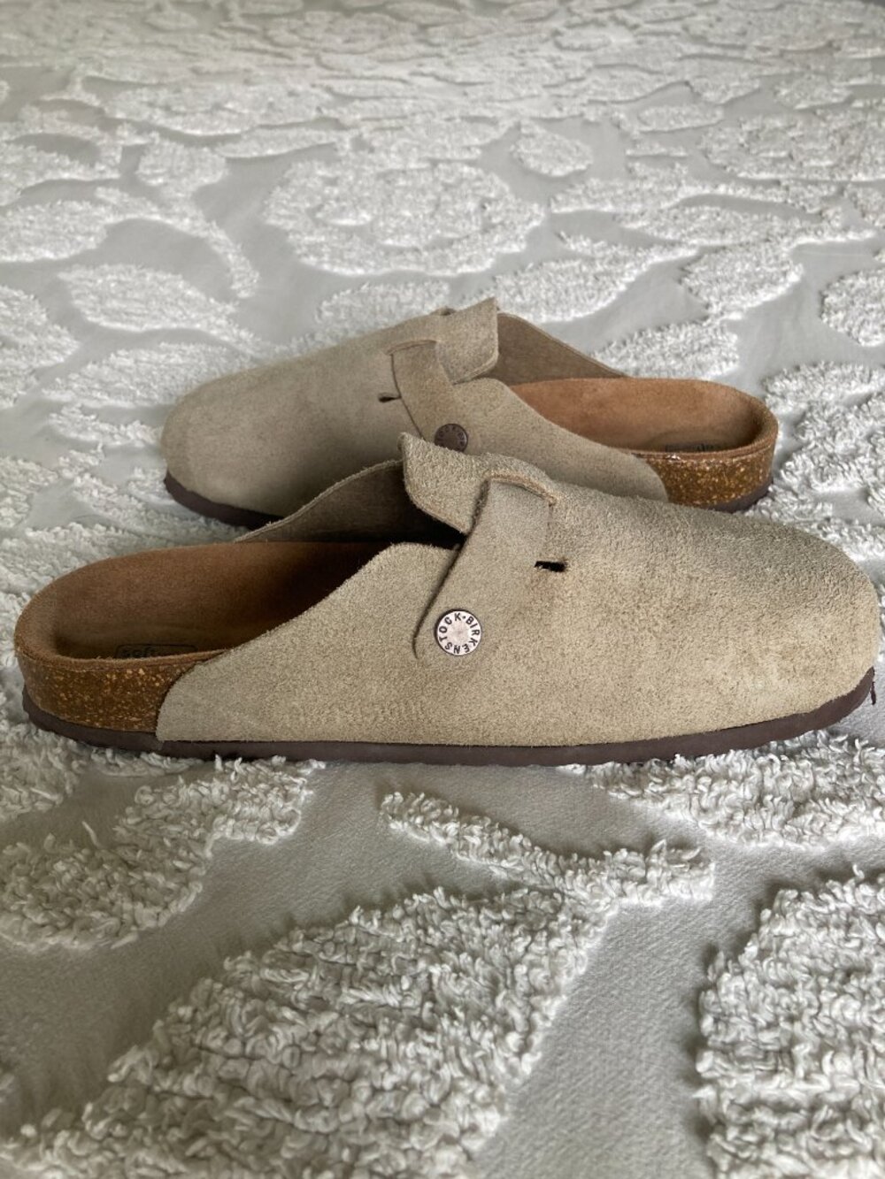 Birkenstock Boston Softbed, Taupe, size 38, Ladies size 7, Regular/Wide - Picture 7 of 10